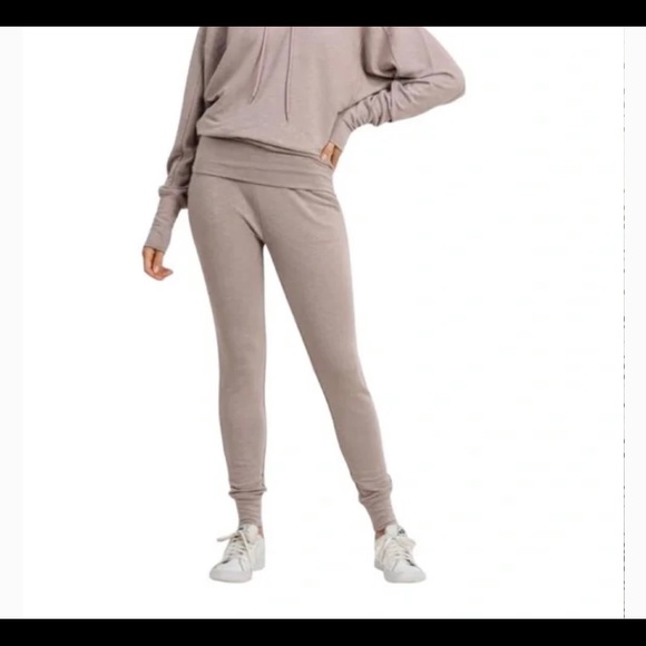 MONO B | NWOT Black cuffed sweatpants - Picture 2 of 7